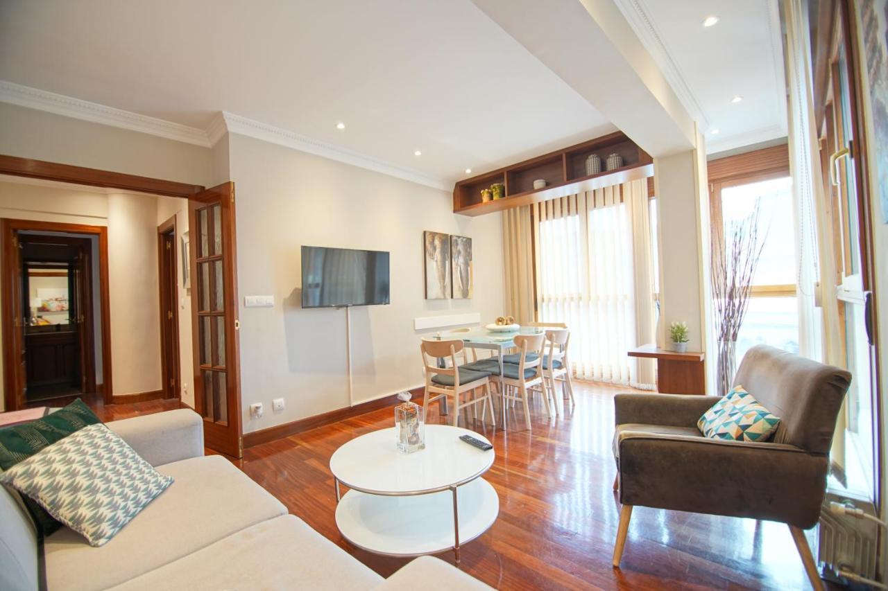 Piso Grande Y Luminoso En El Casco Viejo De Bilbao Apartment ภายนอก รูปภาพ