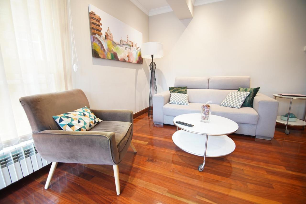 Piso Grande Y Luminoso En El Casco Viejo De Bilbao Apartment ภายนอก รูปภาพ