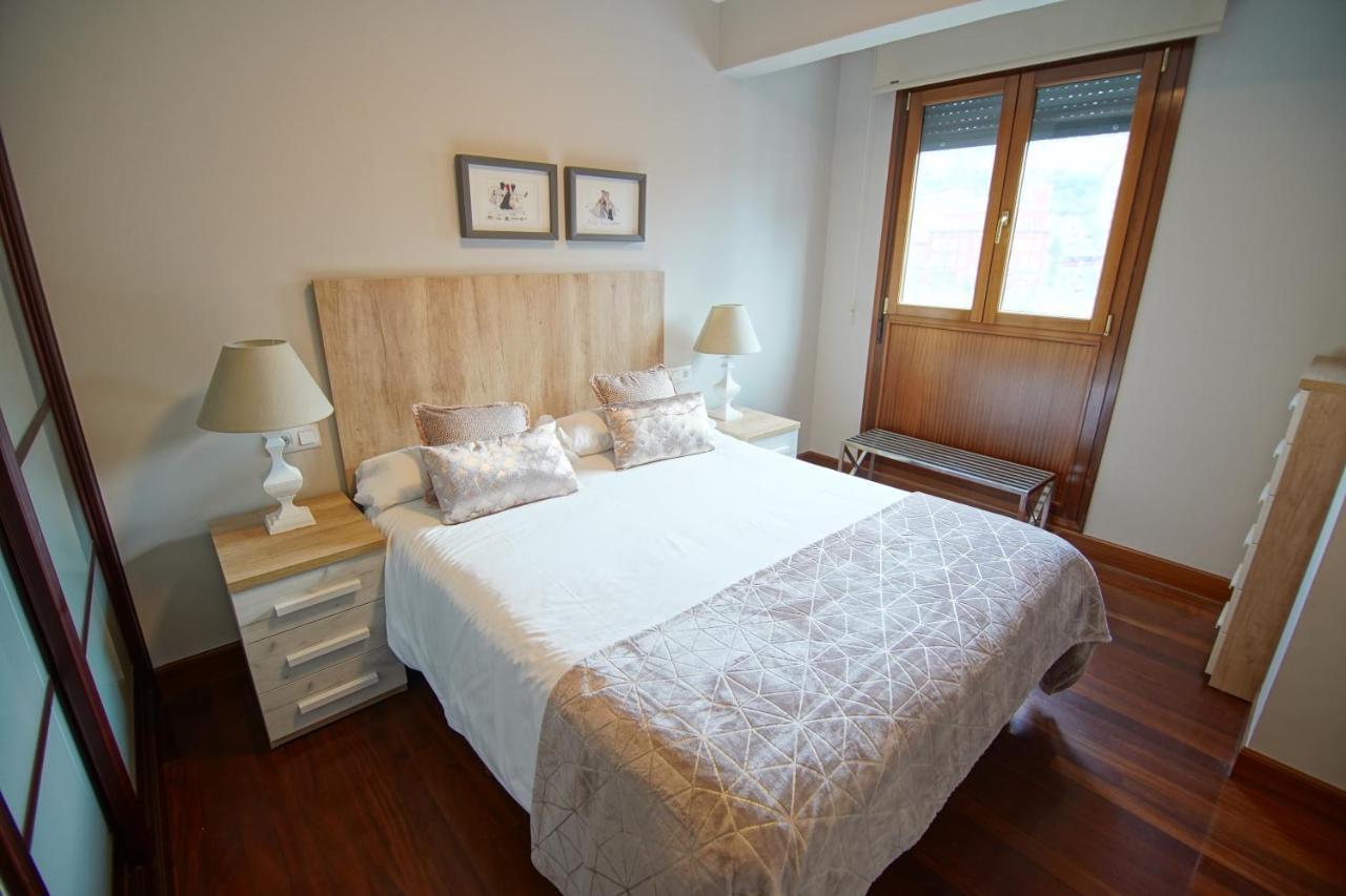 Piso Grande Y Luminoso En El Casco Viejo De Bilbao Apartment ภายนอก รูปภาพ